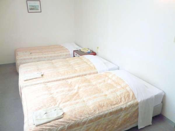 Hotel Peace Land Ishigaki Ishigaki  Pokój zdjęcie