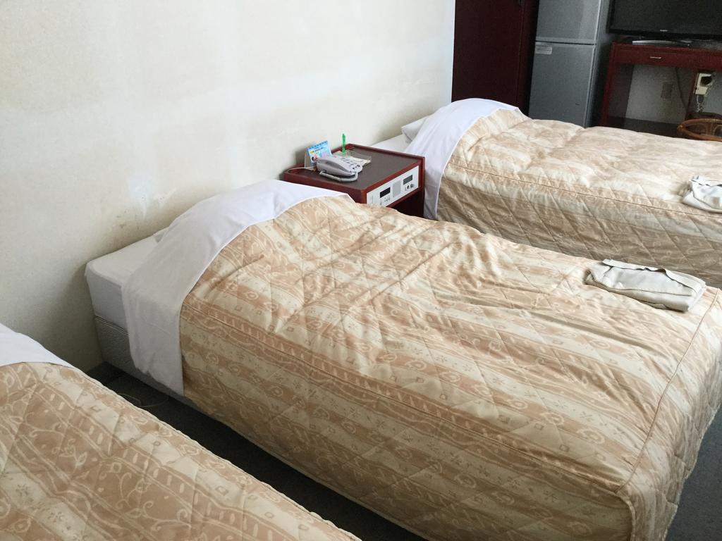Hotel Peace Land Ishigaki Ishigaki  Zewnętrze zdjęcie